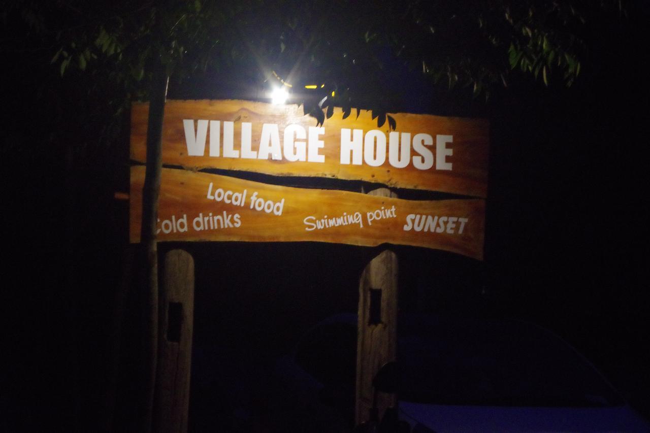 Phong Nha Village House Exterior photo